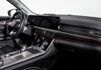 Подержанный автомобиль Exeed VX 2021 года (9 фото)