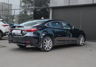 Подержанный автомобиль Mazda 6 Sedan 2020 года (4 фото)