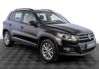 Подержанный автомобиль Volkswagen Tiguan 2015 года (3 фото)