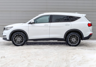 Подержанный автомобиль DongFeng DFSK ix7 2024 года (8 фото)