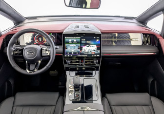 Новый GAC M8 2024 (10 фото)