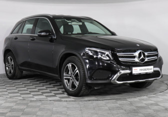 Подержанный автомобиль Mercedes-Benz GLC Coupe 2017 года (3 фото)