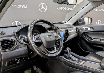 Подержанный автомобиль Chery Tiggo 4 2022 года (16 фото)