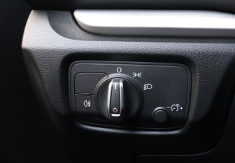 Подержанный автомобиль Audi A3 Hatchback 2013 года (19 фото)