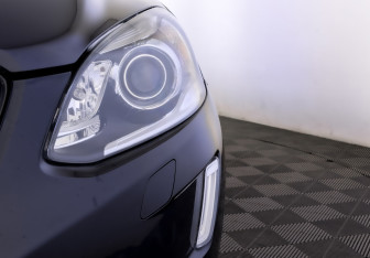 Подержанный автомобиль Volvo XC60 2016 года (17 фото)