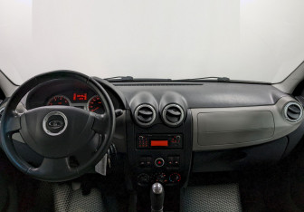 Подержанный автомобиль LADA (ВАЗ) Largus Wagon 2016 года (21 фото)