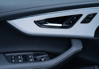 Новый Audi Q7 2024 (4 фото)