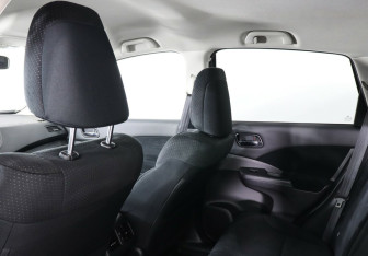 Подержанный автомобиль Honda CR-V 2014 года (11 фото)