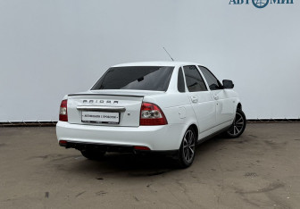 Подержанный автомобиль LADA (ВАЗ) Priora Sedan 2014 года (5 фото)