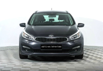 Подержанный автомобиль Kia Ceed Wagon 2015 года (2 фото)