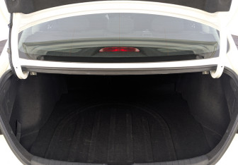 Подержанный автомобиль Kia Cerato Sedan 2019 года (10 фото)