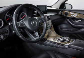Подержанный автомобиль Mercedes-Benz GLC Coupe 2016 года (14 фото)