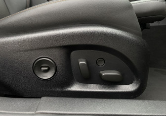 Подержанный автомобиль Cadillac CT5 2020 года (20 фото)