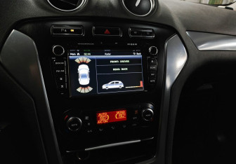 Подержанный автомобиль Ford Mondeo Sedan 2013 года (16 фото)