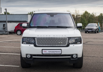 Подержанный автомобиль Land Rover Range Rover 2011 года (4 фото)