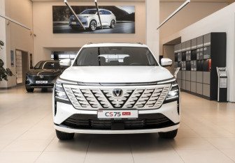 Новый Changan CS75PLUS 2025 (2 фото)