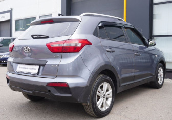 Подержанный автомобиль Hyundai Creta 2016 года (5 фото)