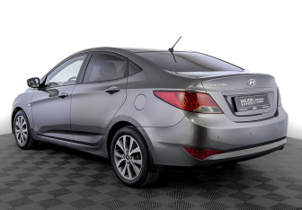 Подержанный автомобиль Hyundai Solaris Sedan 2016 года (7 фото)