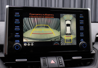 Подержанный автомобиль Toyota RAV4 2020 года (20 фото)