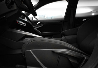 Подержанный автомобиль Audi A3 Sedan 2021 года (24 фото)