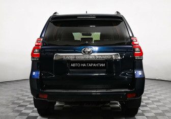 Подержанный автомобиль Toyota Land Cruiser Prado 2018 года (6 фото)
