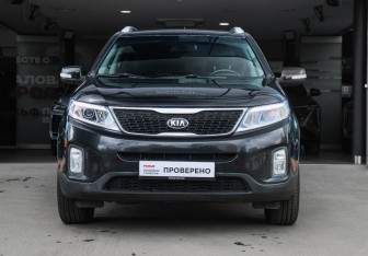 Подержанный автомобиль Kia Sorento 2019 года (2 фото)