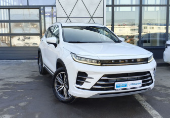 Подержанный автомобиль Exeed LX 2022 года (3 фото)