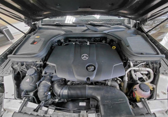 Подержанный автомобиль Mercedes-Benz GLC Coupe 2015 года (17 фото)