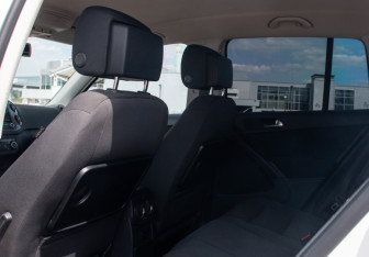 Подержанный автомобиль Volkswagen Tiguan 2012 года (11 фото)