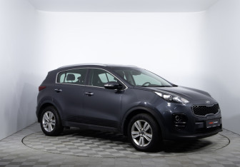Подержанный автомобиль Kia Sportage 2018 года (3 фото)