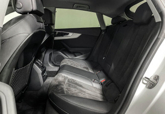 Подержанный автомобиль Audi A5 Liftback 2021 года (10 фото)