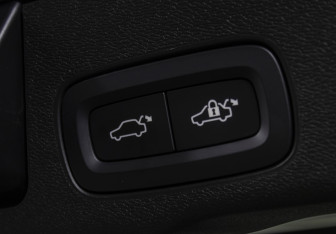 Новый Volvo XC60 2025 (21 фото)