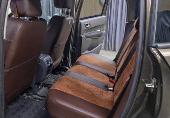 Подержанный автомобиль Peugeot 3008 2011 года (6 фото)