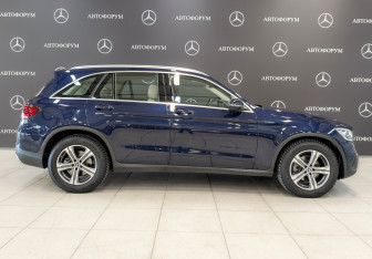 Подержанный автомобиль Mercedes-Benz GLC Coupe 2021 года (4 фото)