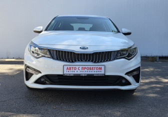 Подержанный автомобиль Kia Optima Sedan 2019 года (2 фото)