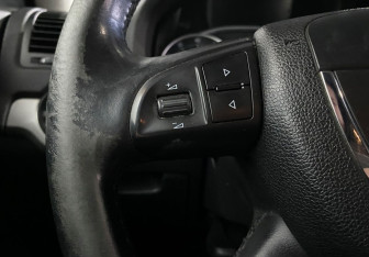 Подержанный автомобиль Skoda Octavia Liftback 2011 года (15 фото)