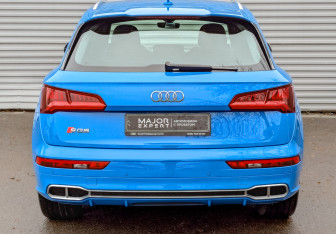 Подержанный автомобиль Audi SQ5 2019 года (6 фото)