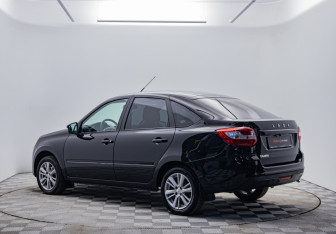 Подержанный автомобиль LADA (ВАЗ) Granta Liftback 2023 года (7 фото)