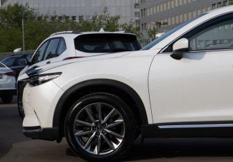 Подержанный автомобиль Mazda CX-9 2019 года (27 фото)
