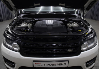 Подержанный автомобиль Land Rover Range Rover Sport 2014 года (9 фото)