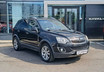 Подержанный автомобиль Opel Antara 2012 года (3 фото)