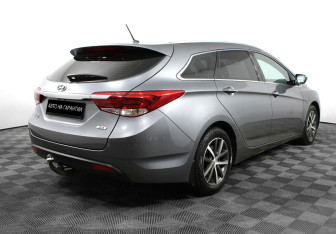 Подержанный автомобиль Hyundai i40 Wagon 2016 года (4 фото)