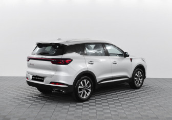 Подержанный автомобиль Chery Tiggo 7 Pro Max 2024 года (5 фото)