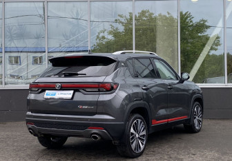 Подержанный автомобиль Changan CS35PLUS 2024 года (5 фото)