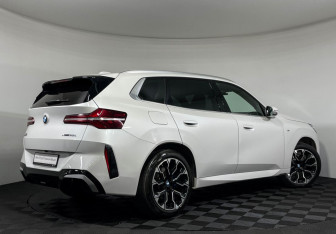 Подержанный автомобиль BMW X3 2025 года (32 фото)