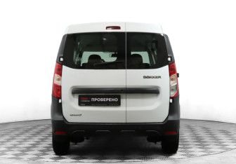 Подержанный автомобиль Renault Dokker 2019 года (6 фото)