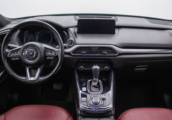 Подержанный автомобиль Mazda CX-9 2022 года (14 фото)