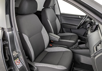 Подержанный автомобиль Skoda Rapid Liftback 2021 года (24 фото)