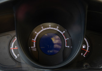 Подержанный автомобиль Lifan X60 2013 года (9 фото)