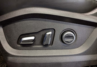 Подержанный автомобиль Exeed LX 2022 года (20 фото)